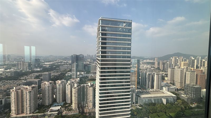 地铁前海时代广场(图1)